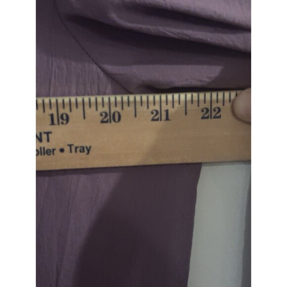 due to PoshM's policies cannot take down a listing within two months been bought - Picture 8 of 9